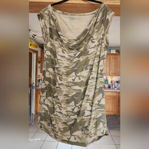DKNY Camouflage Sleeveless Tunic 💚🩶